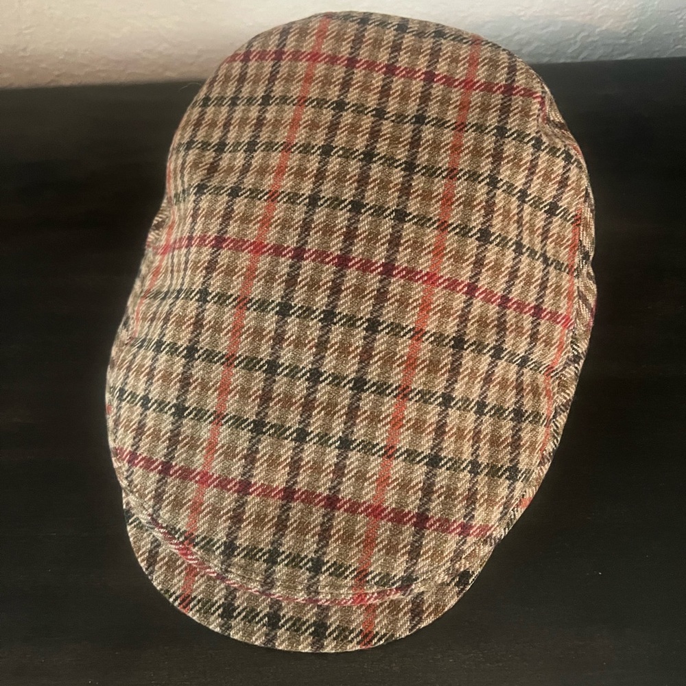 Harrod's Classic Men’s English wool flat cap